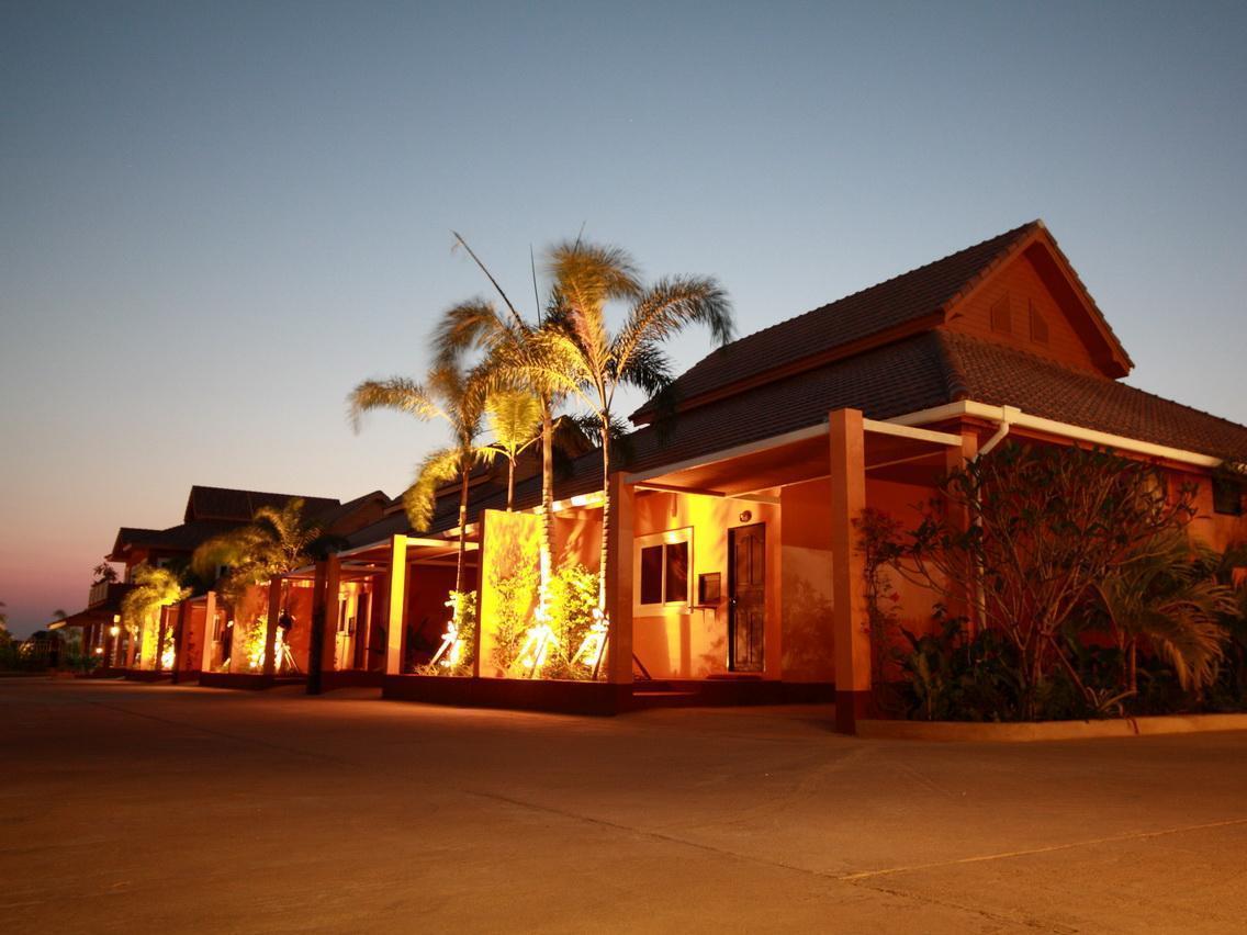 Oyo 245 Sweet Sense Jomtien Resort Pattaya Ngoại thất bức ảnh