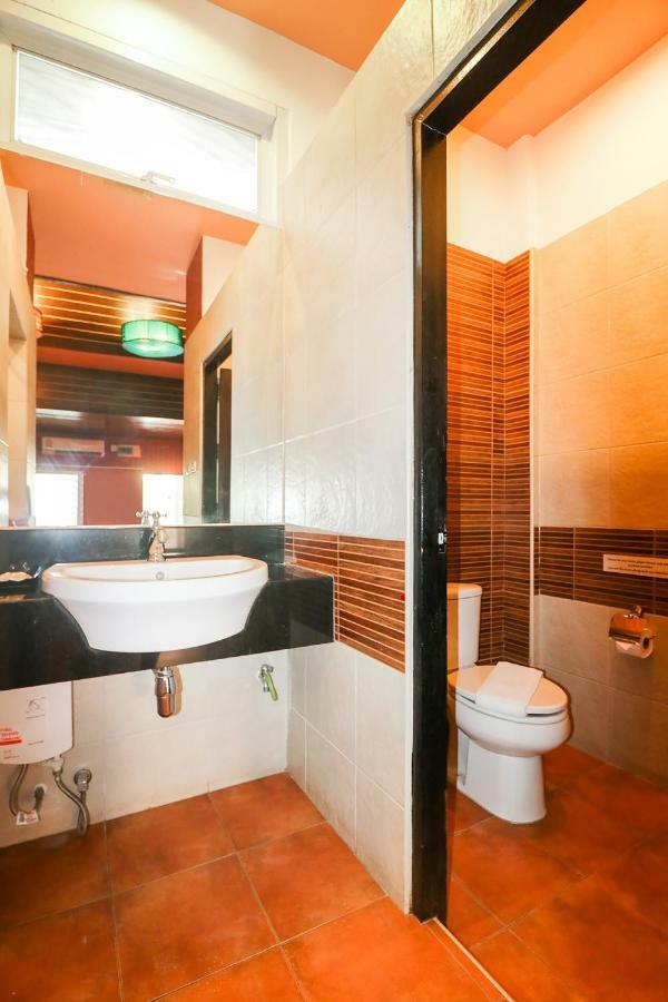 Oyo 245 Sweet Sense Jomtien Resort Pattaya Ngoại thất bức ảnh